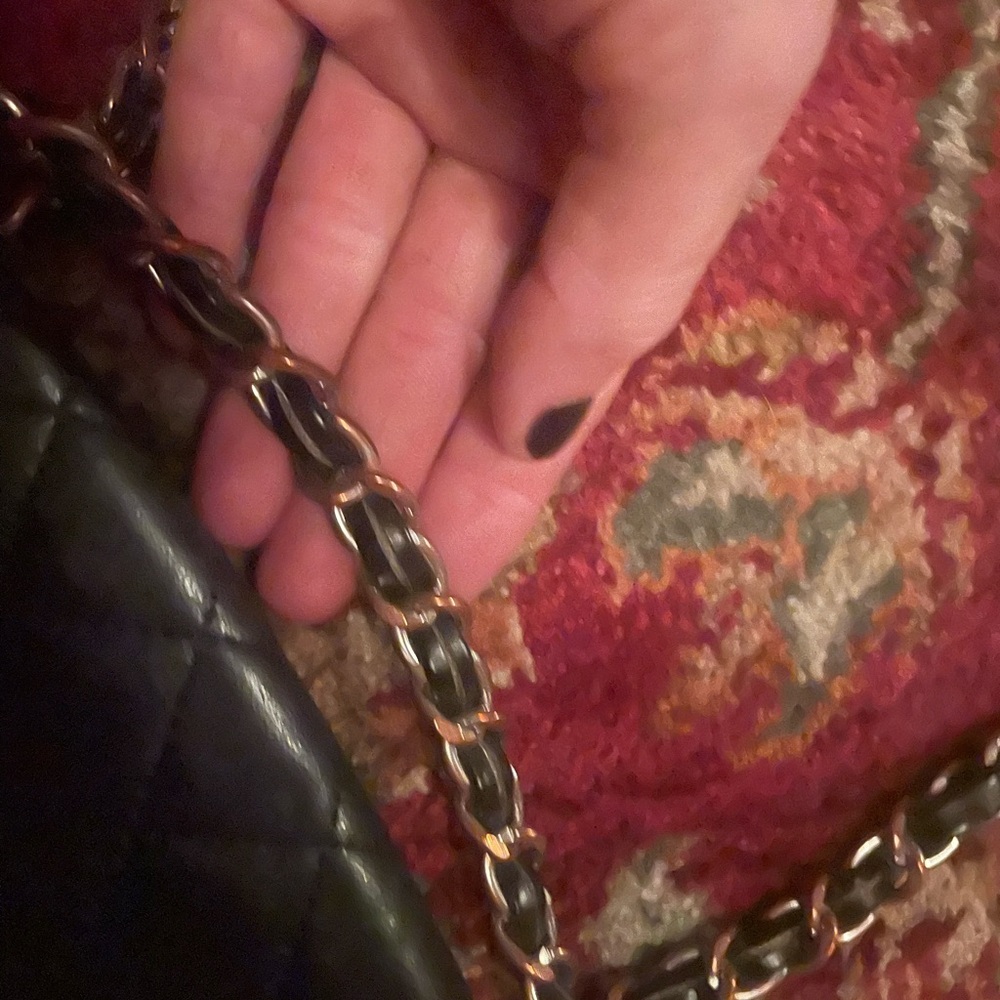 CHANEL Black Quilted Bag with Gold Chain
